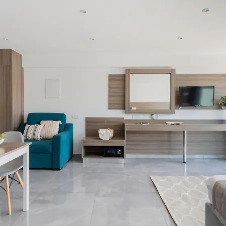 Dreamy Home For Couples, Friends And Small Families In Ayia Napa All Yours *